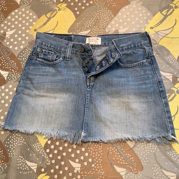 Abercrombie & Fitch- Size 2 -Denim Mini Skirt - Picture 1 of 5